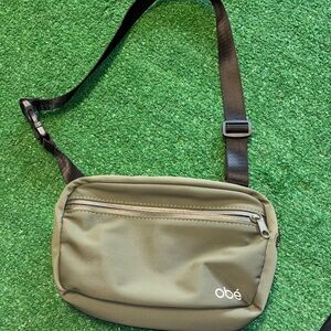 Obe Olive Green Crossbody Bag